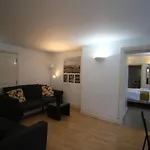 1-Bed Flat In Central London